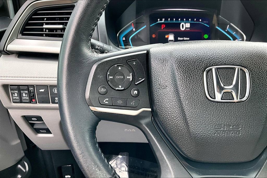 Used 2023 Honda Odyssey EX-L image 18