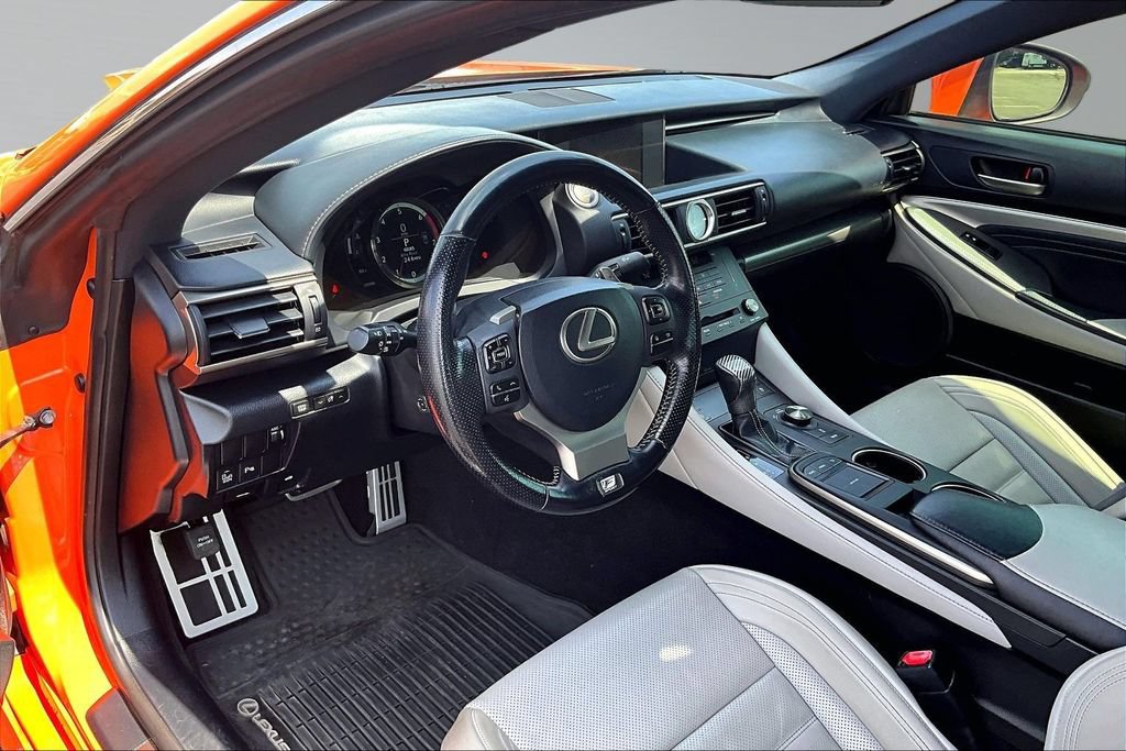 Used 2016 Lexus RC 200t RWD image 14