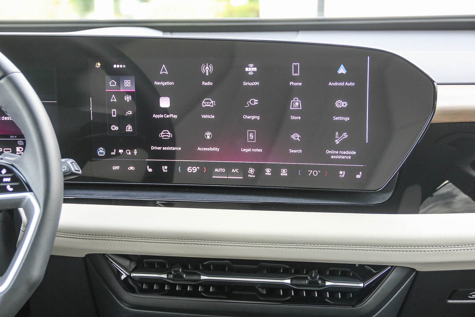 Certified 2025 Audi Q6 e-tron Premium Plus image 13