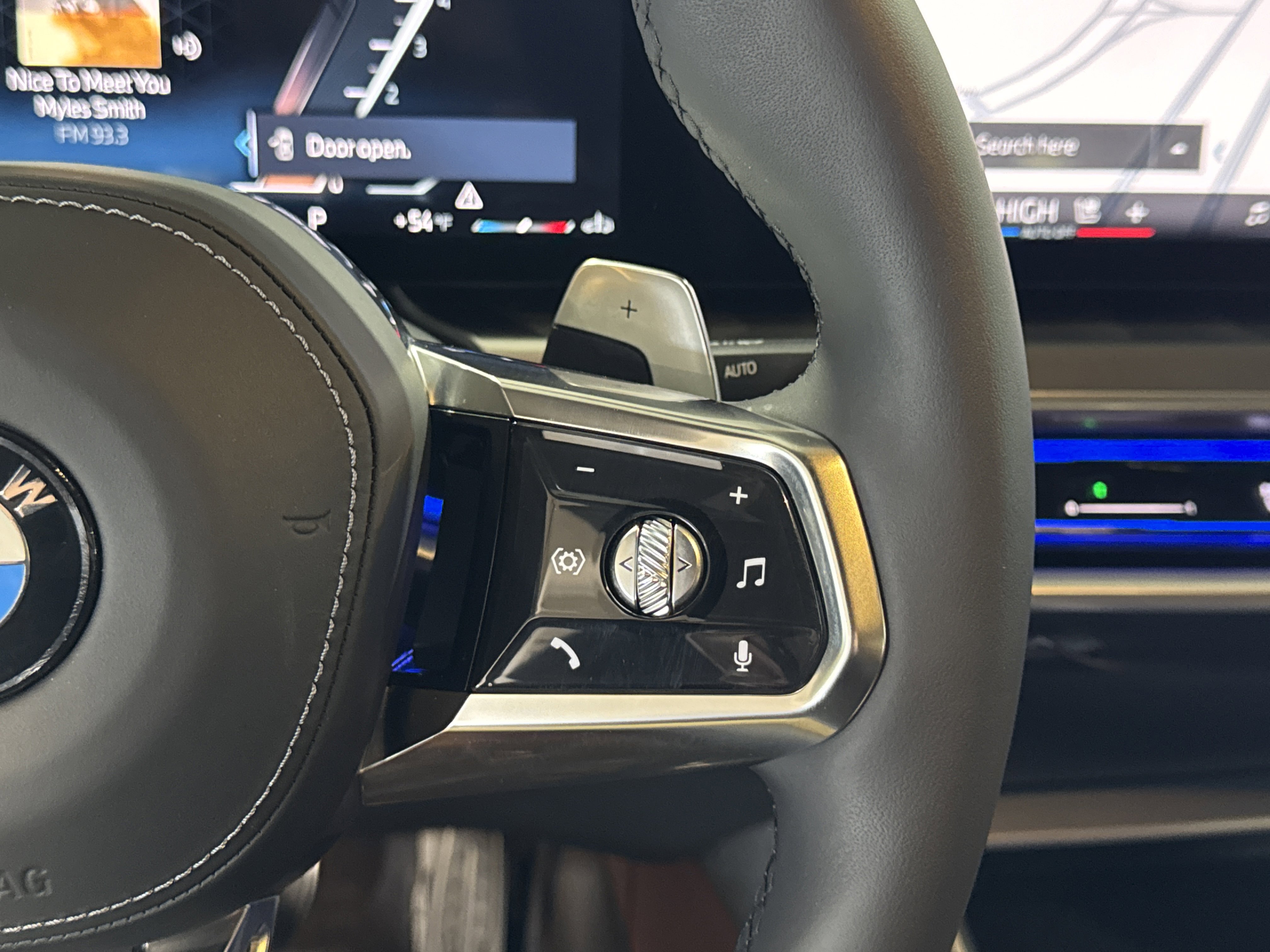 Used 2026 BMW 740i 740i w/ Premium Package image 24