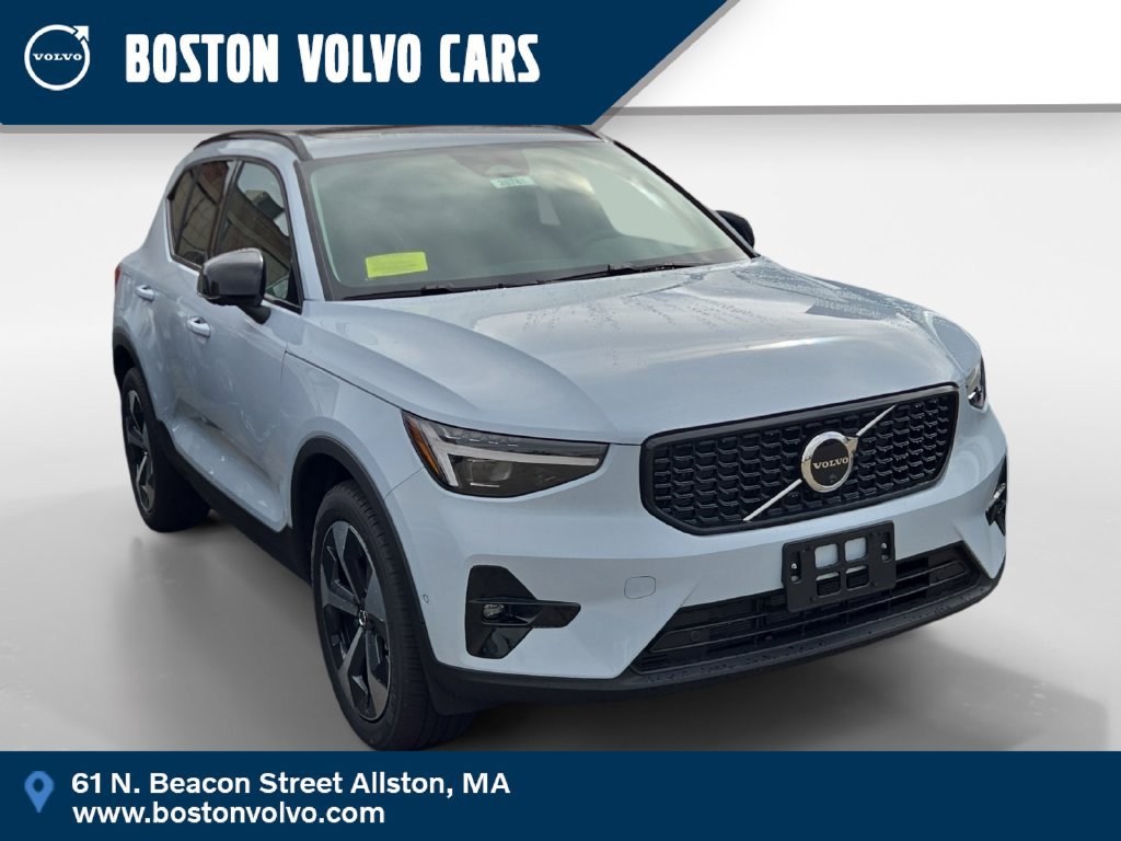 New 2026 Volvo XC40 B5 Plus w/ Protection Package Premier AWD/4WD image 1