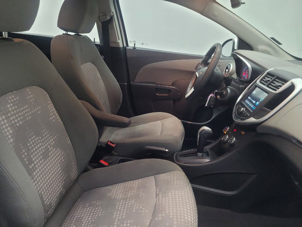 Used 2017 Chevrolet Sonic LT image 21