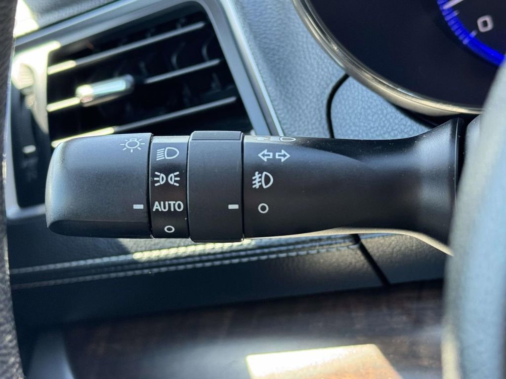 Used 2019 Subaru Outback 2.5i Limited image 21