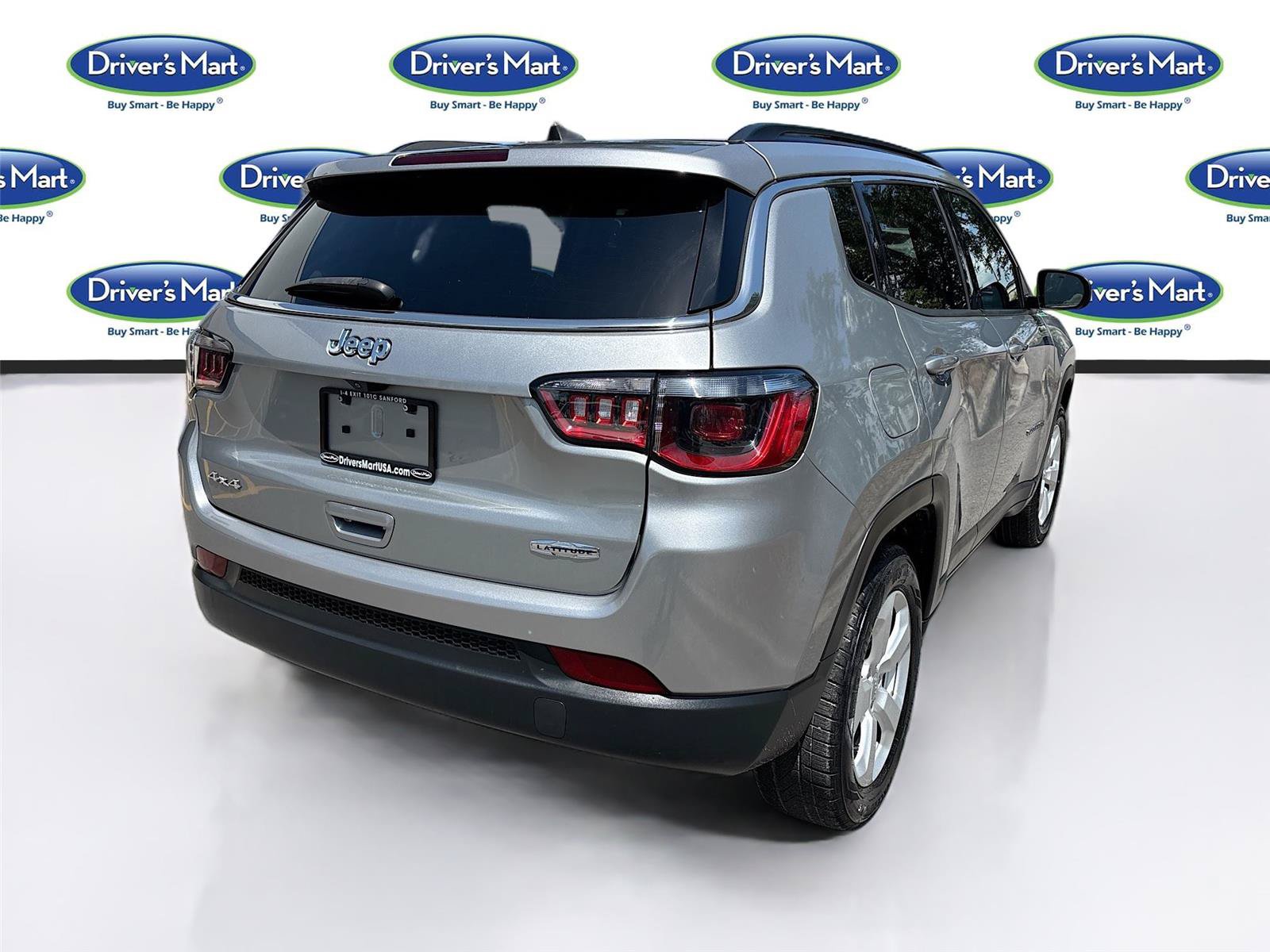 Used 2022 Jeep Compass Latitude w/ Convenience Group AWD/4WD image 7