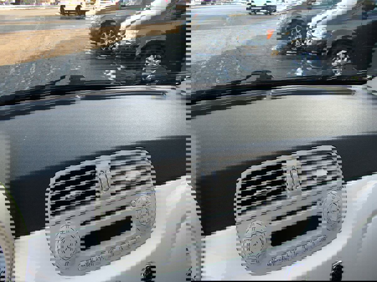 Used 2012 FIAT 500 Pop w/ Bose Premium Audio Pkg image 11