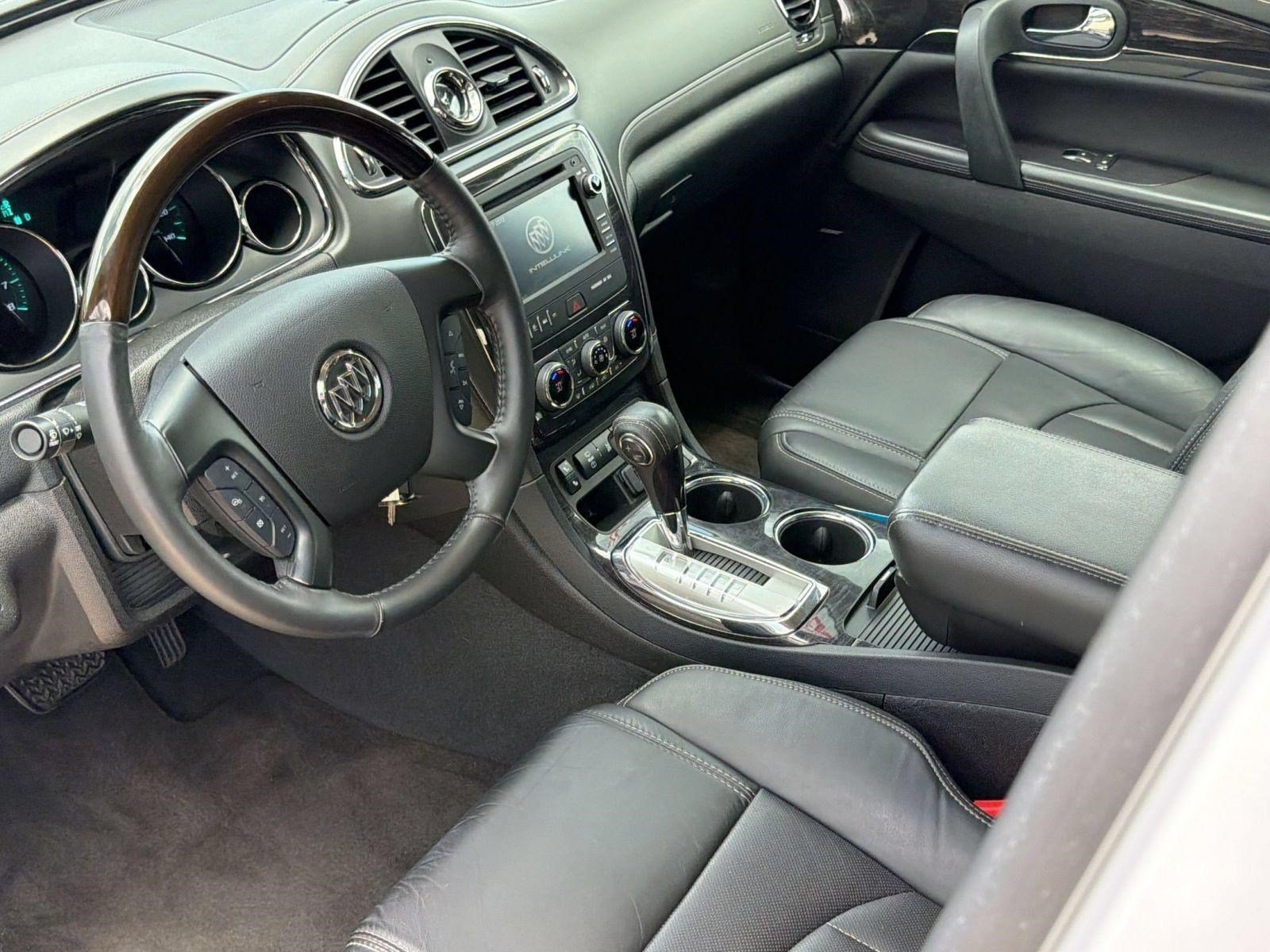 Used 2016 Buick Enclave Leather FWD image 4