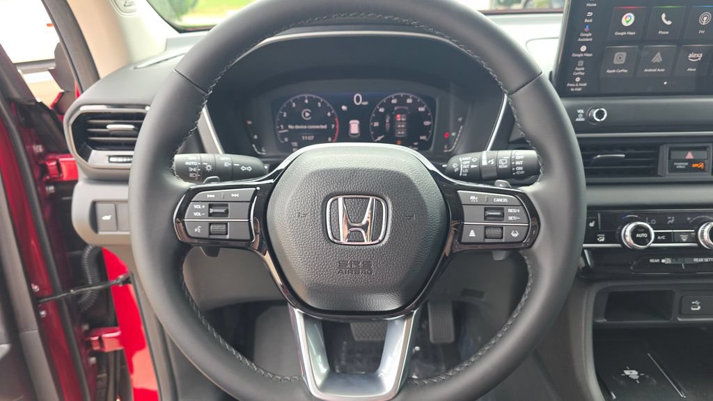 New 2026 Honda Pilot Touring image 14
