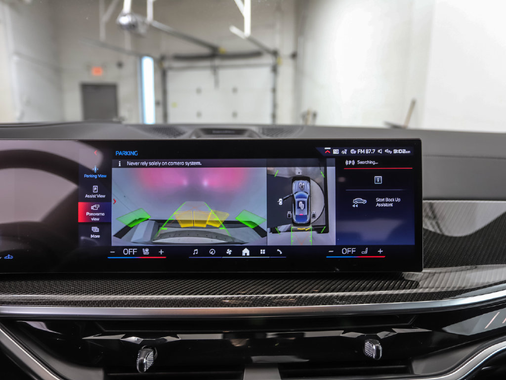 Used 2026 BMW X6 M60i AWD/4WD image 18