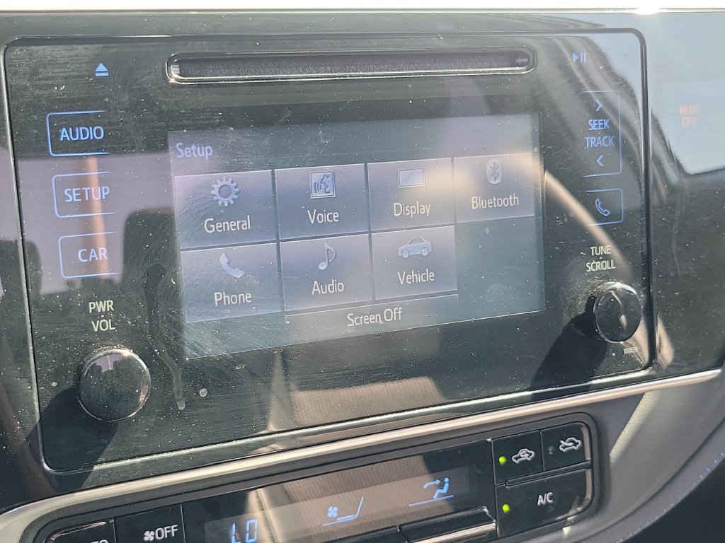 Used 2019 Toyota Corolla SE w/ Carpet Mat Package (TMS) FWD image 28