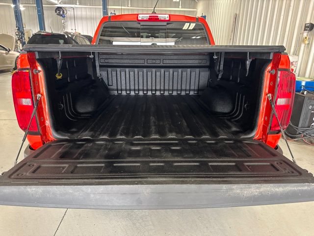 Used 2016 Chevrolet Colorado Z71 AWD/4WD image 13