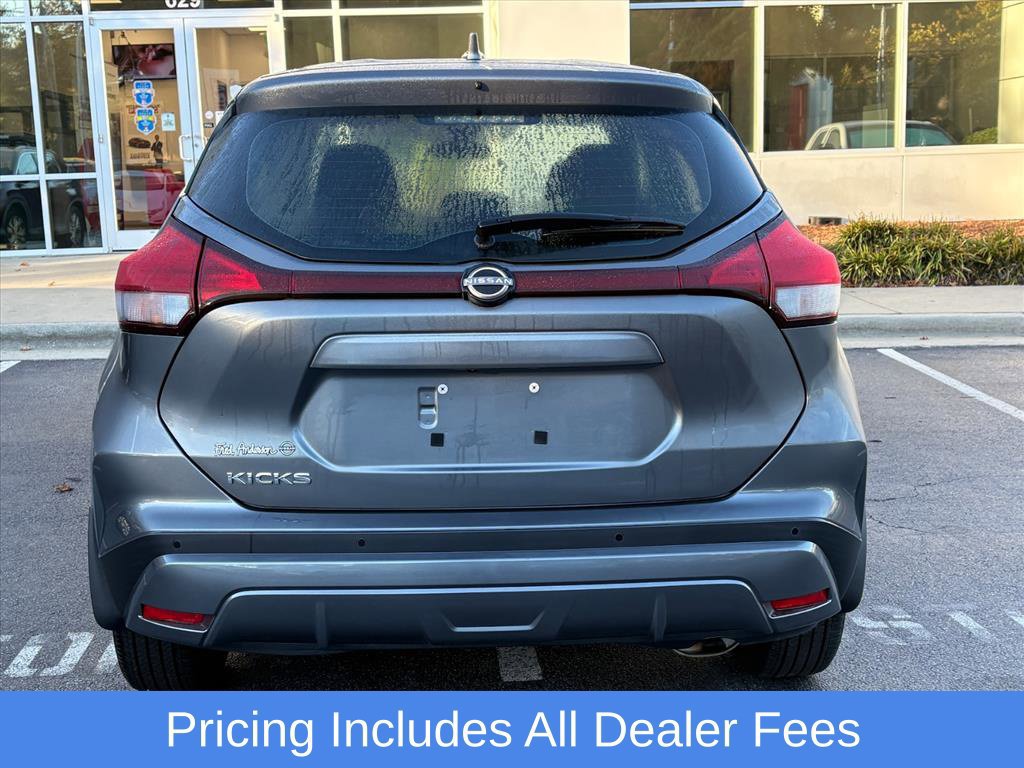 Used 2024 Nissan Kicks S FWD image 7