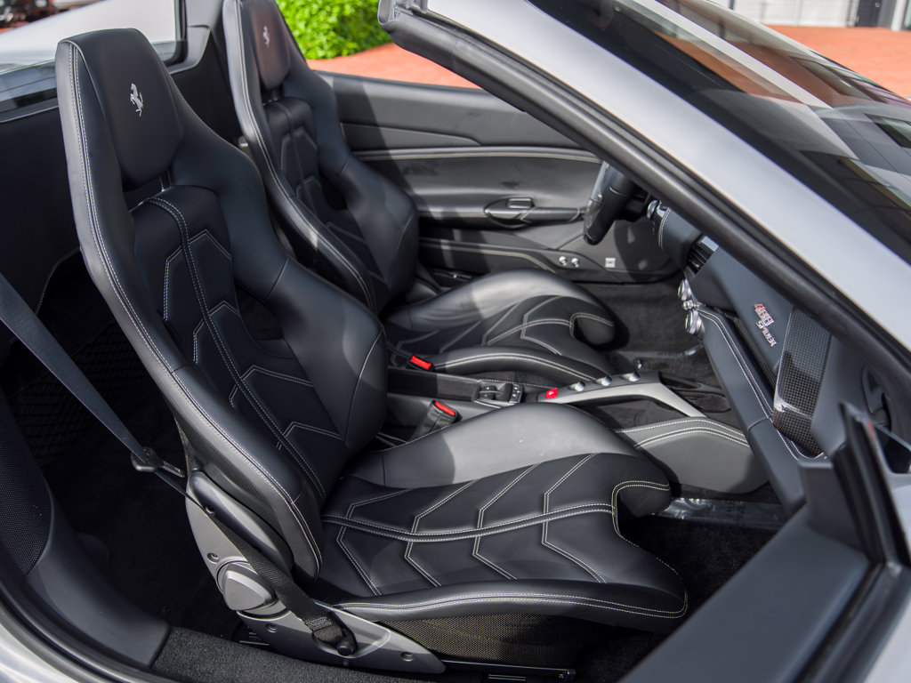 Used 2018 Ferrari 488 Spider RWD image 25