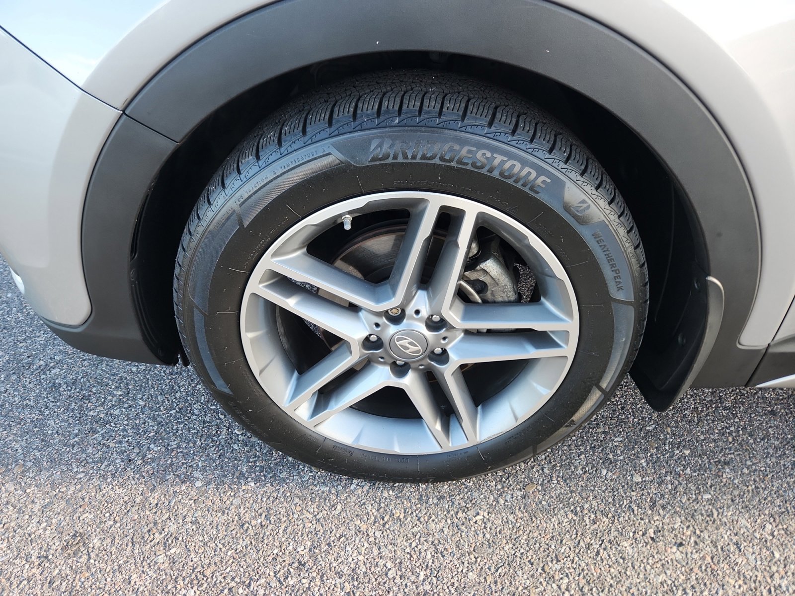 Used 2018 Hyundai Santa Fe Limited image 27