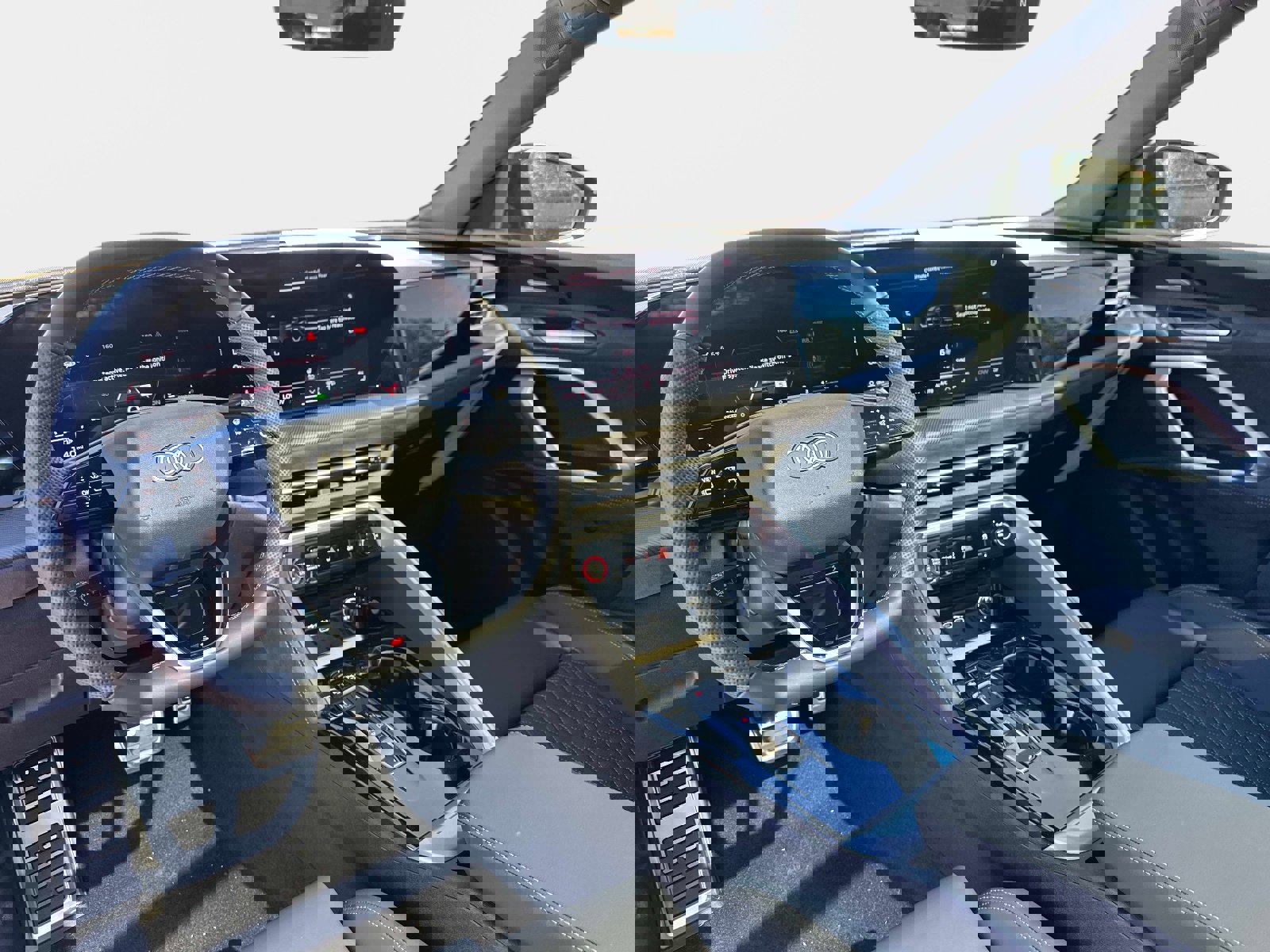 New 2025 Audi SQ5 Premium Plus image 16