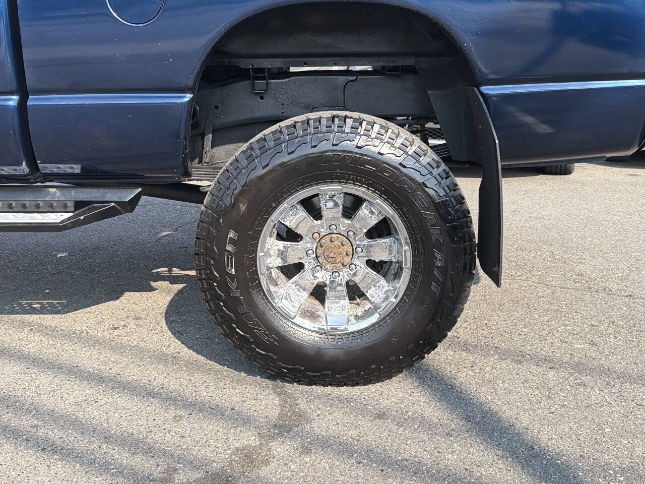 Used 2006 Dodge Ram 2500 Truck Laramie w/ Protection Group AWD/4WD image 4
