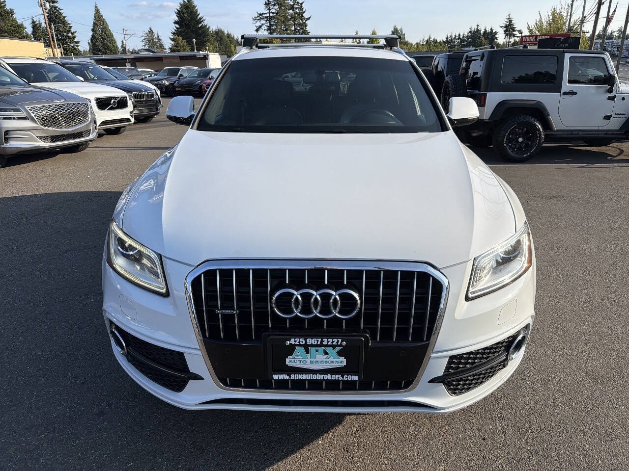 Used 2017 Audi Q5 2.0T Premium Plus w/ Technology Package AWD/4WD image 15