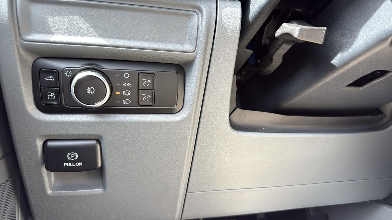 Certified 2025 Ford F150 XLT w/ Equipment Group 301A Standard image 18