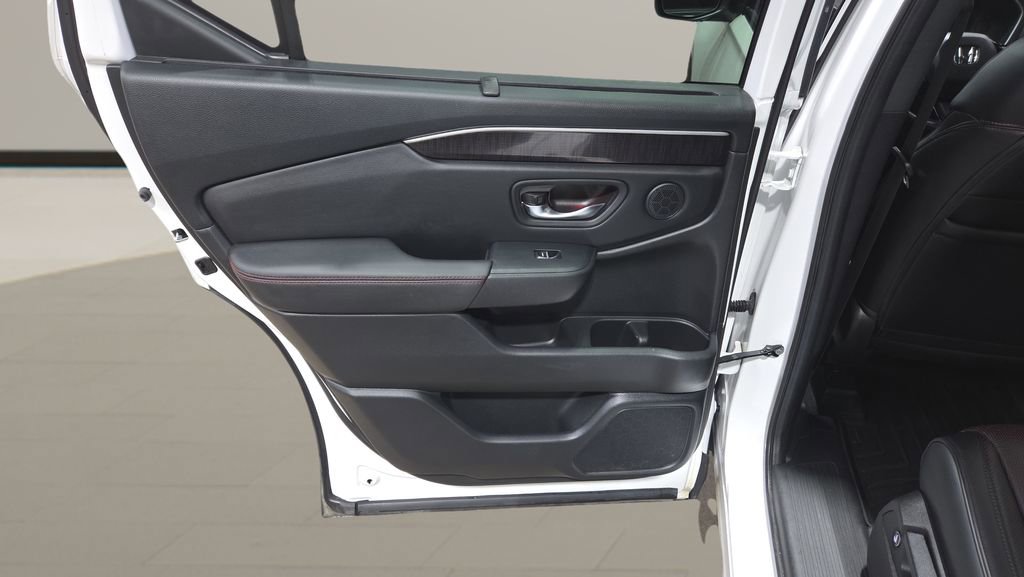 Used 2023 Honda Pilot Elite image 20