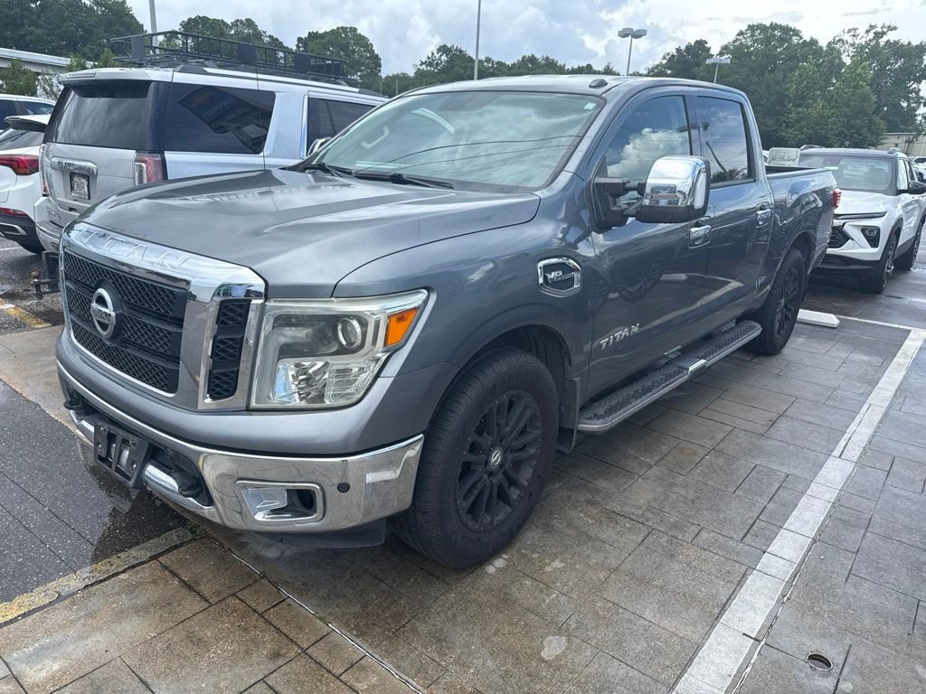 Used 2017 Nissan Titan SL w/ SL Towing Convenience Package RWD image 1