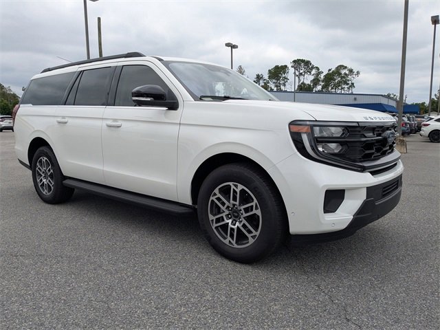 New 2025 Ford Expedition Max Active image 2