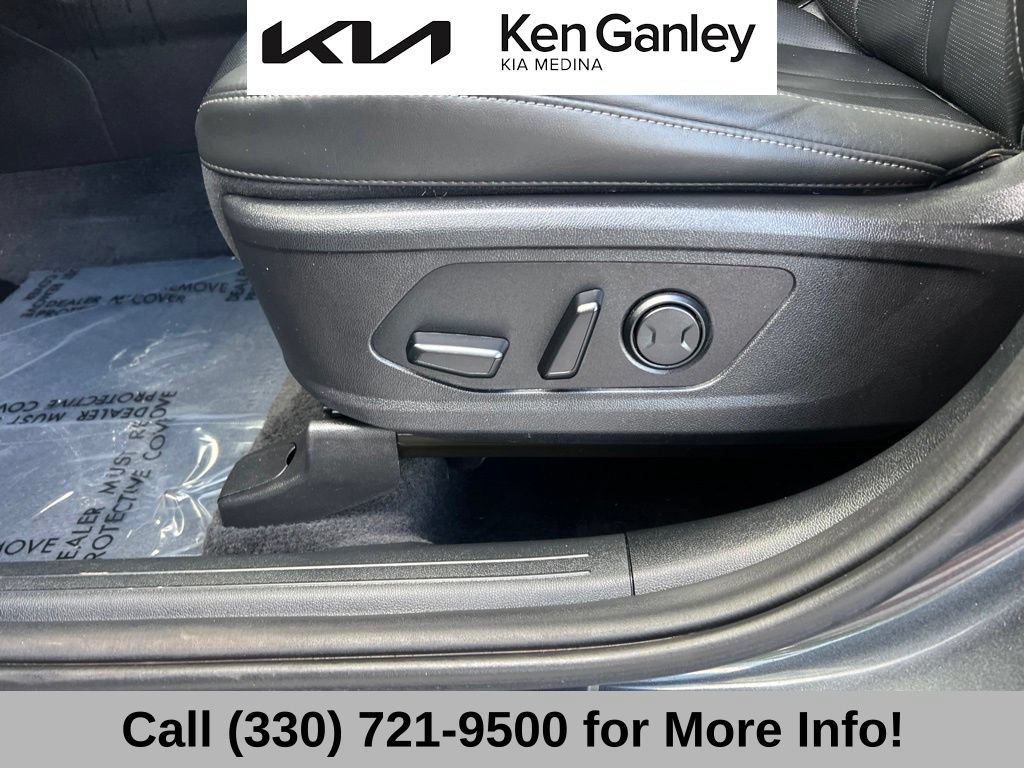 Certified 2024 Kia Sorento X-Line EX AWD/4WD image 26