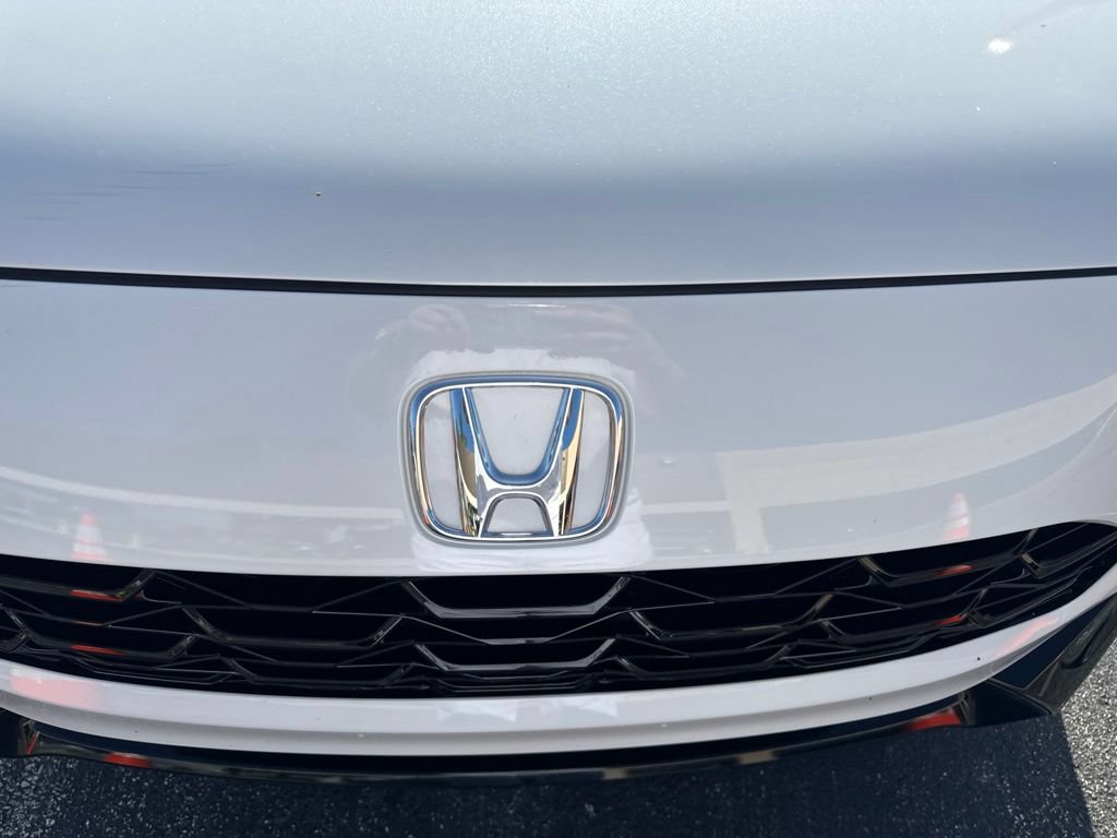 Used 2024 Honda HR-V EX-L image 14