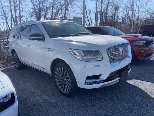 Used 2020 Lincoln Navigator L Reserve w/ Luxury Package image 12
