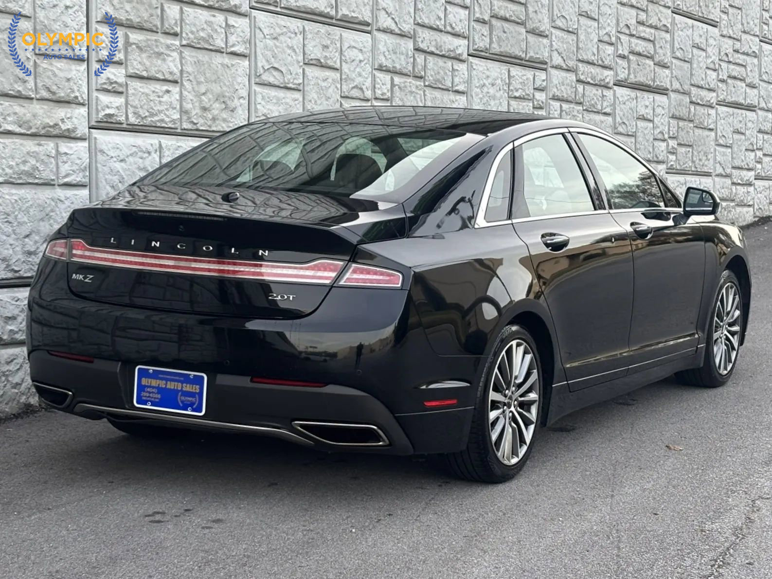 Used 2017 Lincoln MKZ Premiere image 6