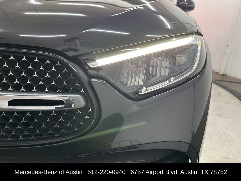 Certified 2025 Mercedes-Benz GLC 300 image 31