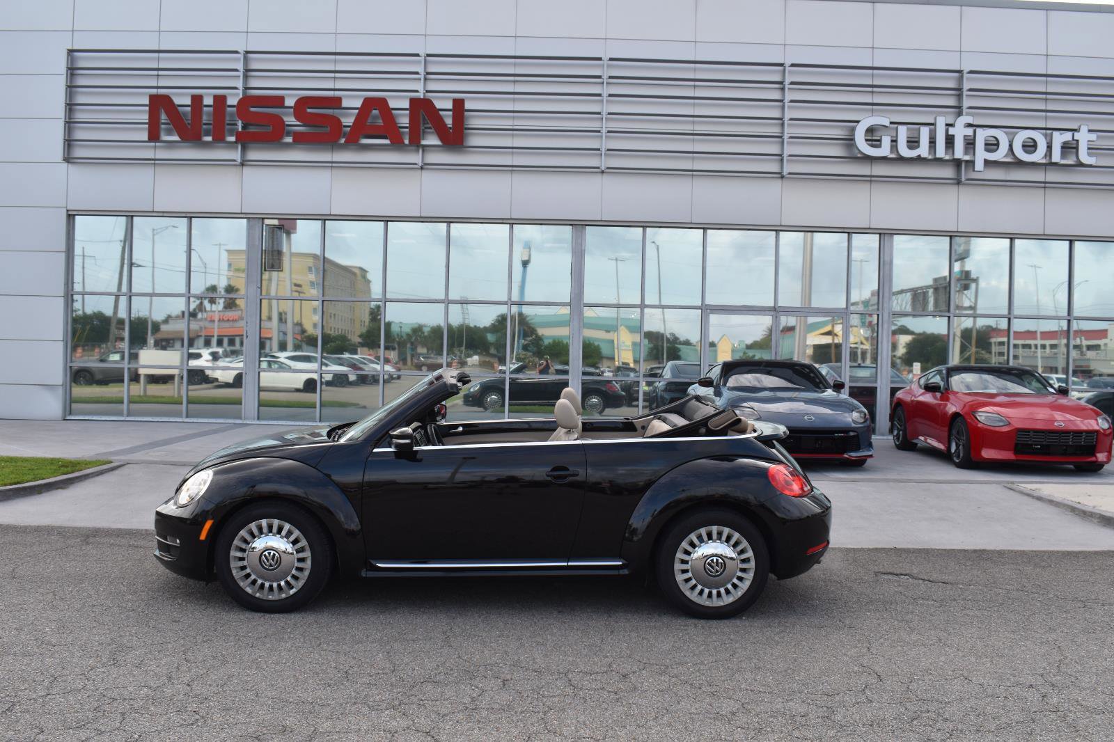 Used 2014 Volkswagen Beetle 1.8T FWD image 17