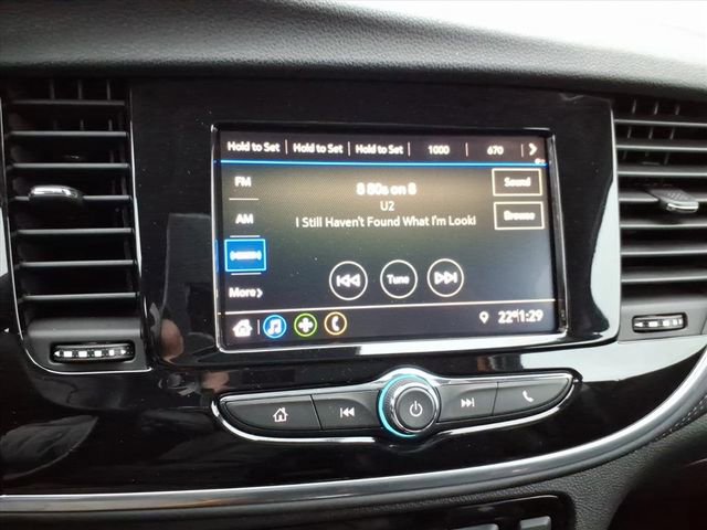 Used 2021 Buick Encore Preferred w/ Safety Package image 29