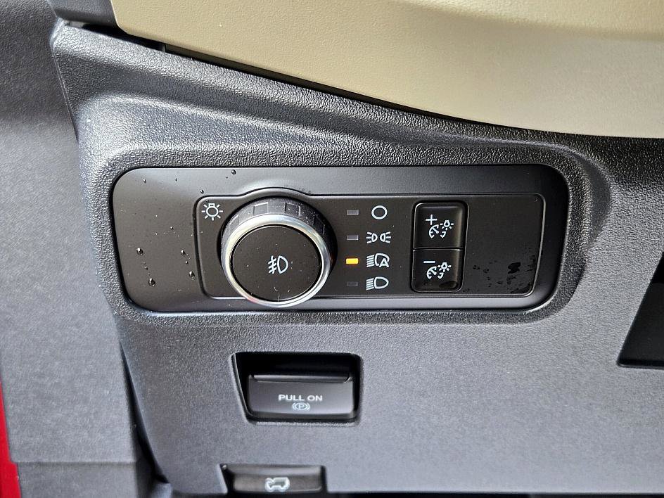 New 2025 Ford Bronco Big Bend w/ Black Diamond Package AWD/4WD image 27