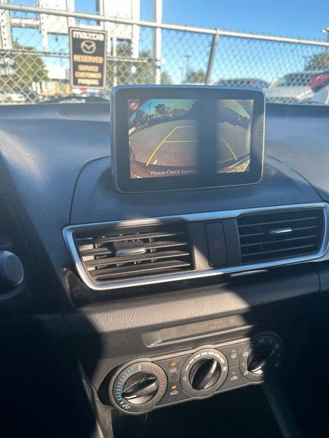 Used 2016 MAZDA MAZDA3 i Sport FWD image 5