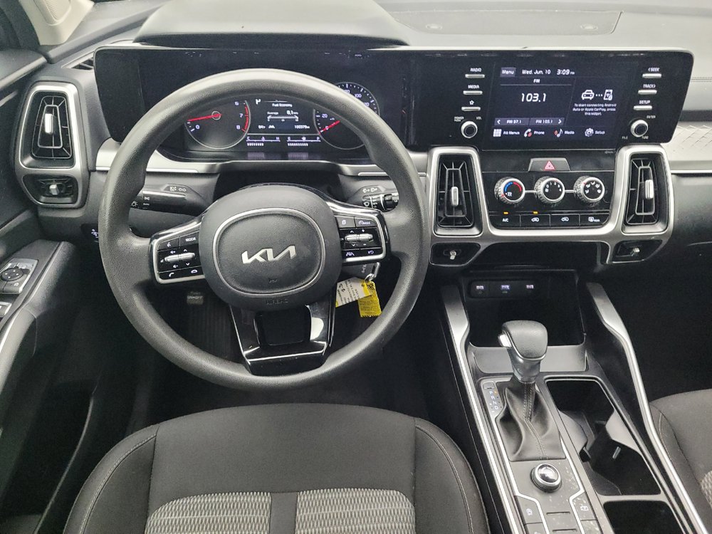 Used 2022 Kia Sorento LX FWD image 22