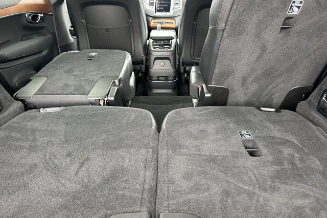 Certified 2021 Volvo XC90 T8 Inscription Expression w/ Protection Package Premier image 17