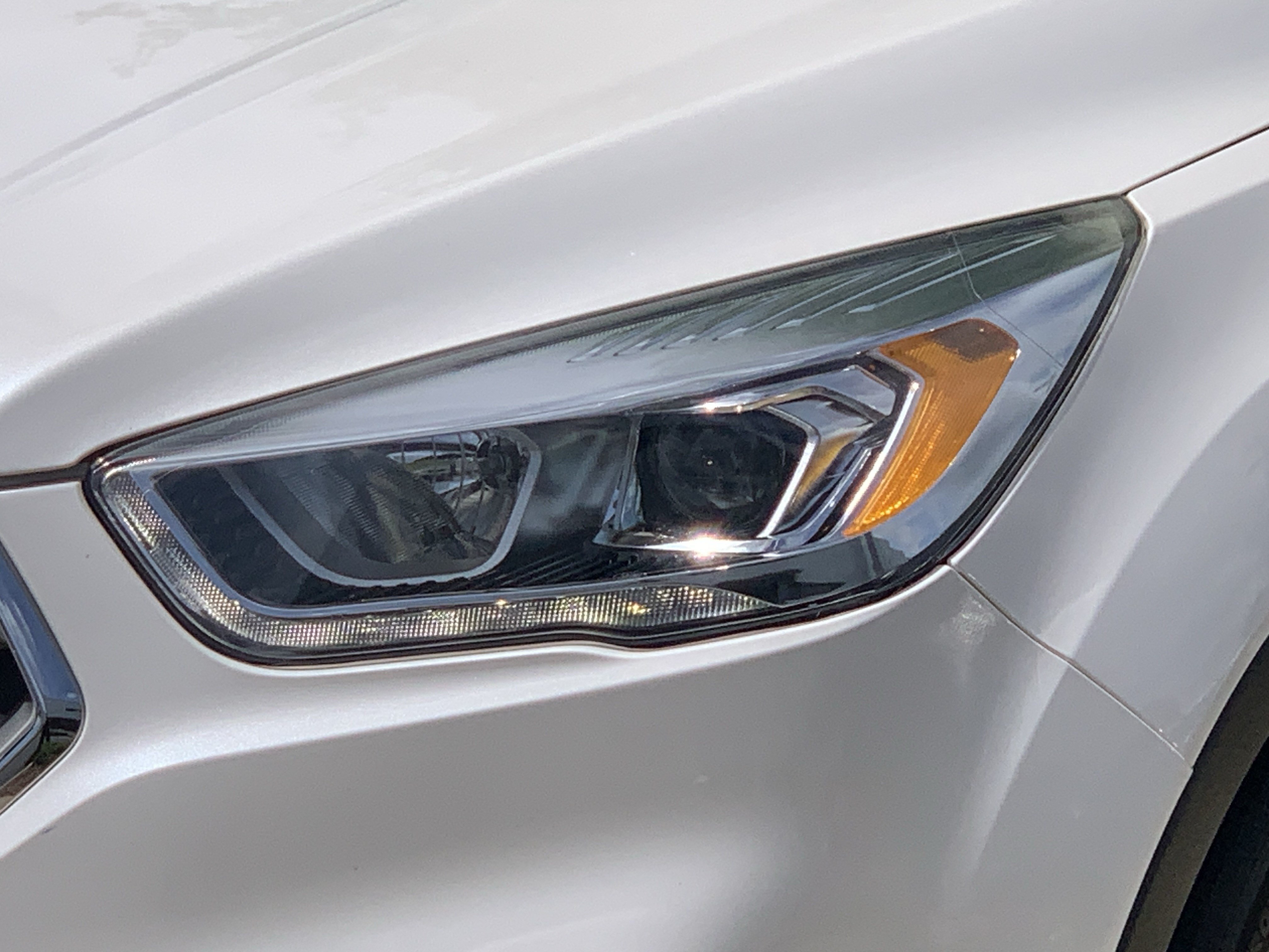 Used 2018 Ford Escape SEL FWD image 6