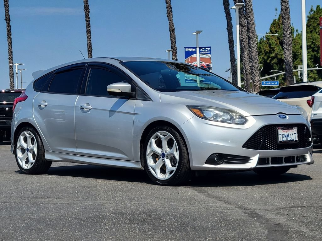 Used 2013 Ford Focus ST FWD image 31