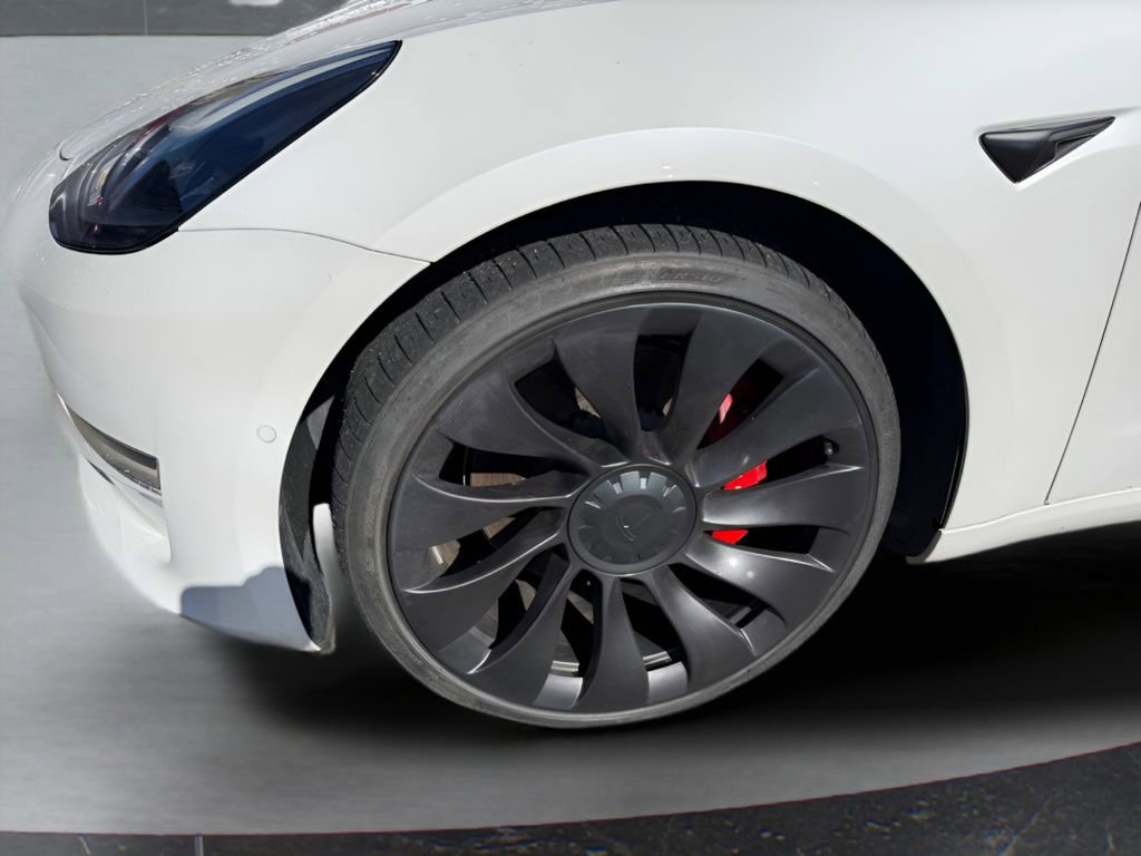 Used 2021 Tesla Model 3 Performance image 10