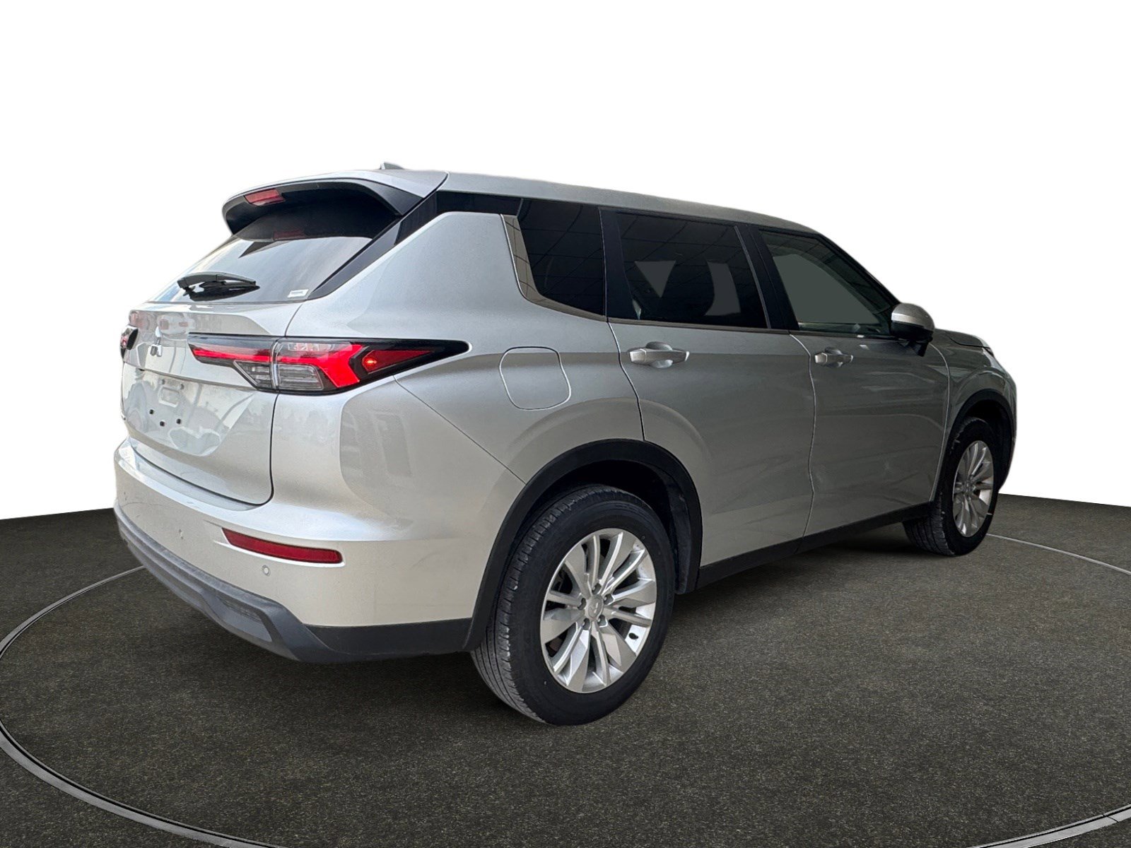 Used 2025 Mitsubishi Outlander ES image 6