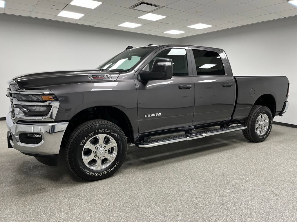 Used 2025 RAM 2500 Big Horn AWD/4WD image 6