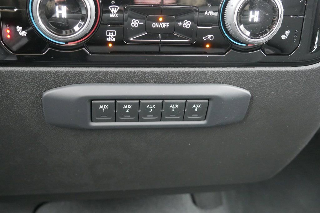 New 2025 Chevrolet Silverado 3500 LT w/ Convenience Package image 19