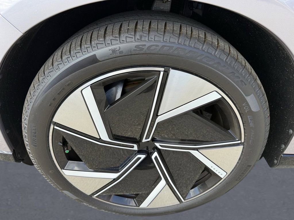 New 2026 Volvo EX90 Ultra AWD/4WD image 8