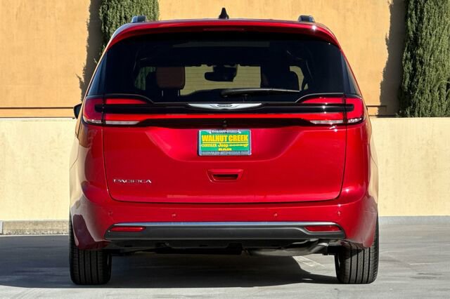 New 2026 Chrysler Pacifica Pinnacle image 5
