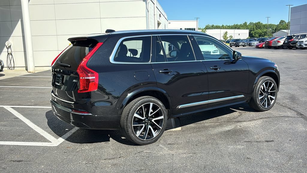 Certified 2023 Volvo XC90 B5 Plus w/ Protection Package Premier AWD/4WD image 28