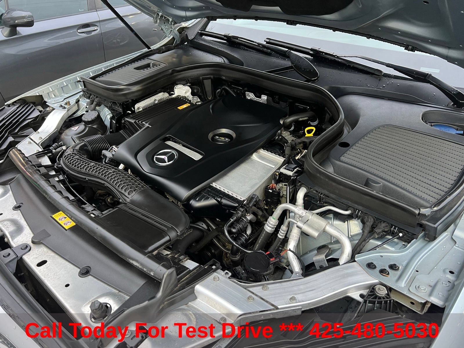 Used 2018 Mercedes-Benz GLC 300 4MATIC image 19