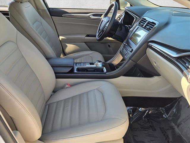 Used 2018 Ford Fusion Energi SE image 21