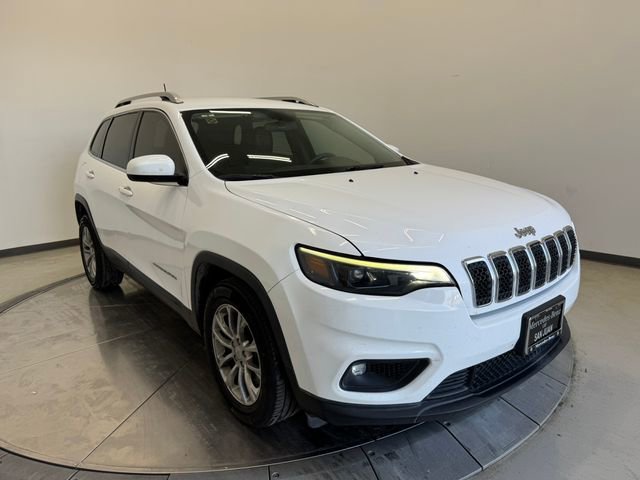 Used 2019 Jeep Cherokee Latitude Plus image 1