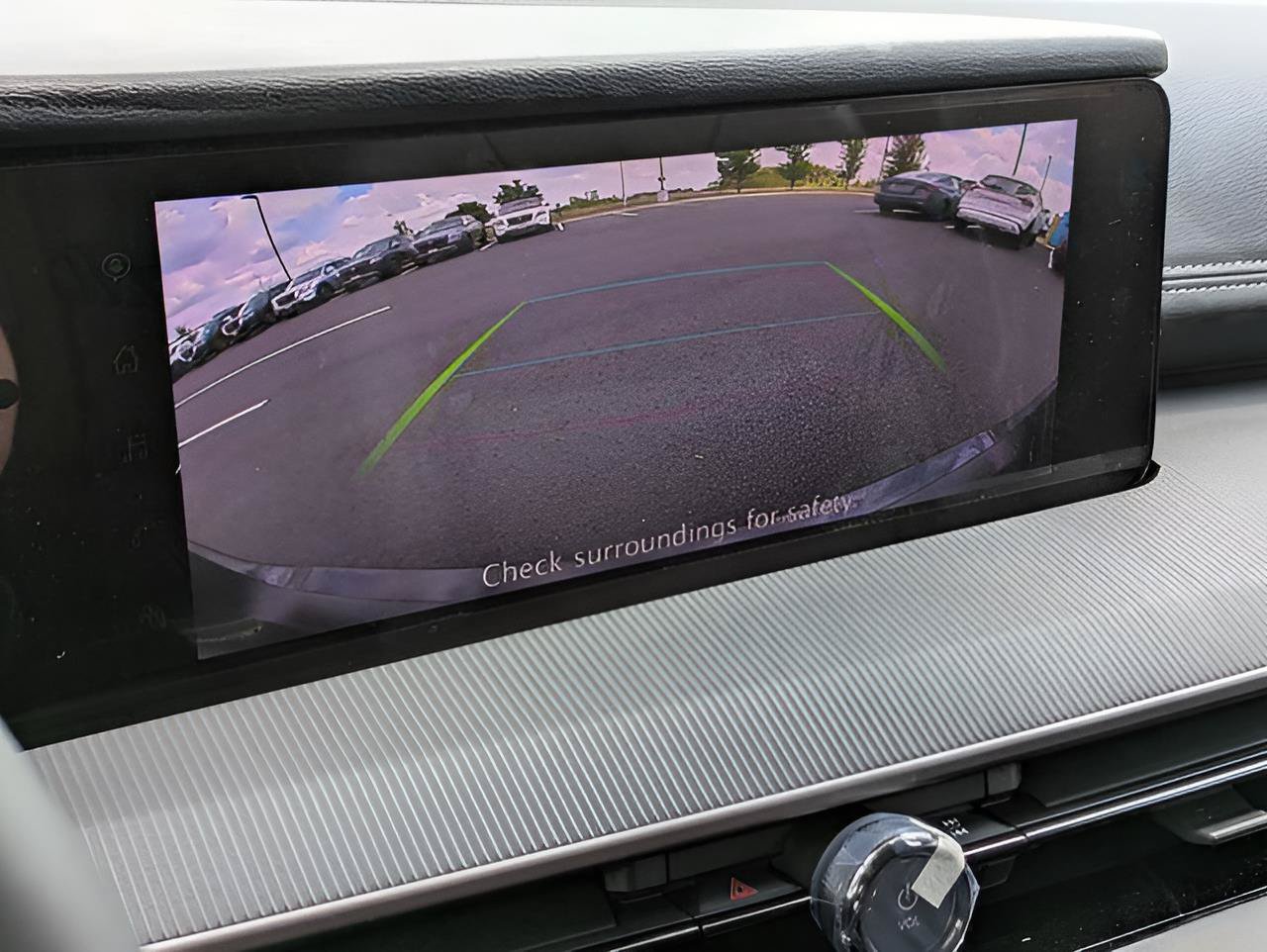 Used 2025 Nissan Murano SV AWD/4WD image 18