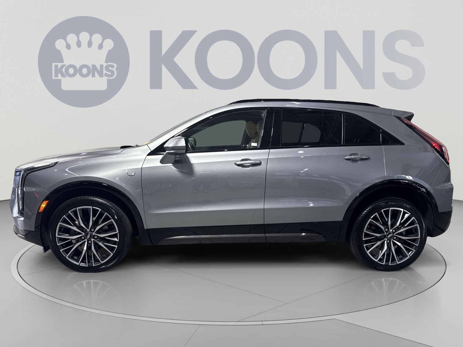 Used 2025 Cadillac XT4 Sport AWD/4WD image 7