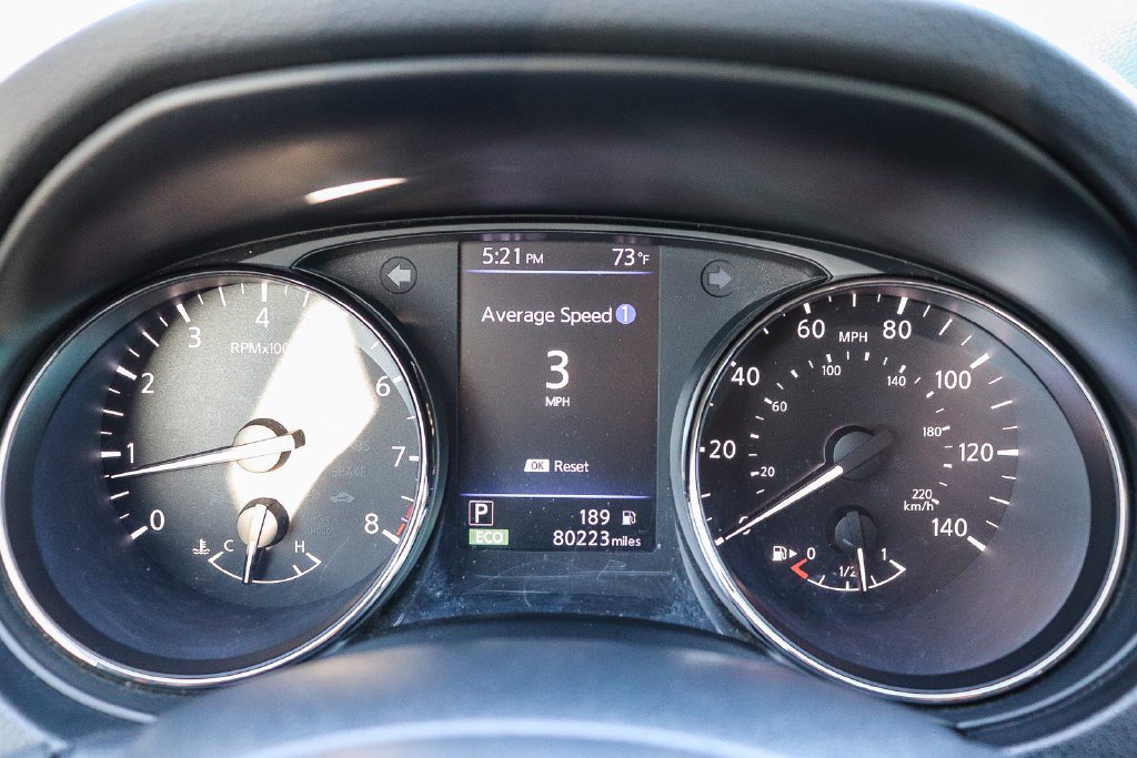 Used 2019 Nissan Rogue SV w/ Premium Package FWD image 21